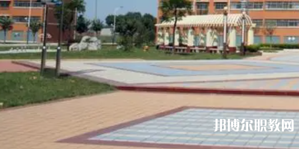 灤州市衛(wèi)生職業(yè)中等專業(yè)學(xué)校地址，乘車路線