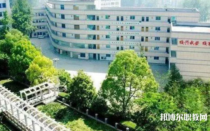 貴陽市烏當(dāng)區(qū)中等職業(yè)學(xué)校怎么樣、好不好