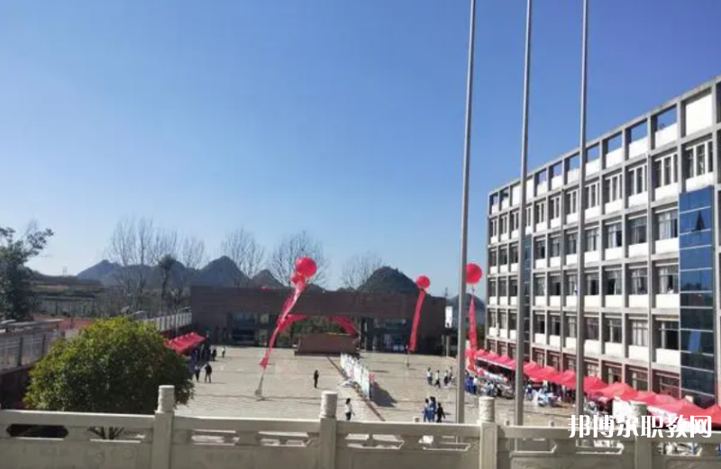 普定縣技工學(xué)校怎么樣、好不好
