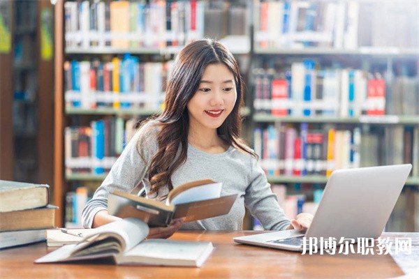 江蘇哪里的中職學校能讀中藥學專業(yè)