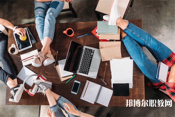 江蘇哪里的技工學校能讀計算機應用專業(yè)