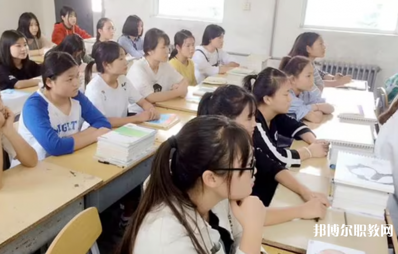 鄭州市特色教育中等專業(yè)學校怎么樣、好不好