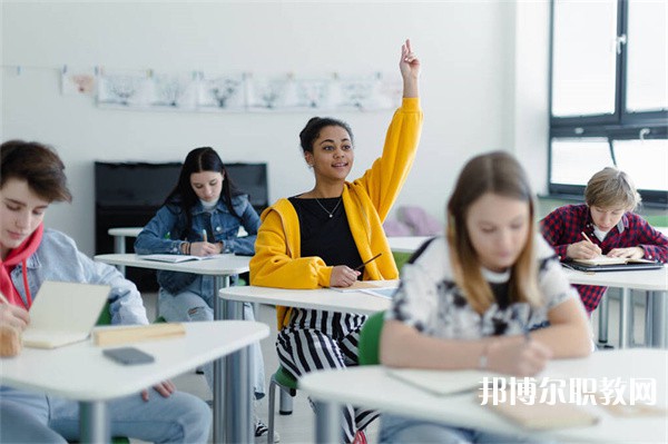 江蘇哪里的中專學校能讀中餐烹調專業(yè)