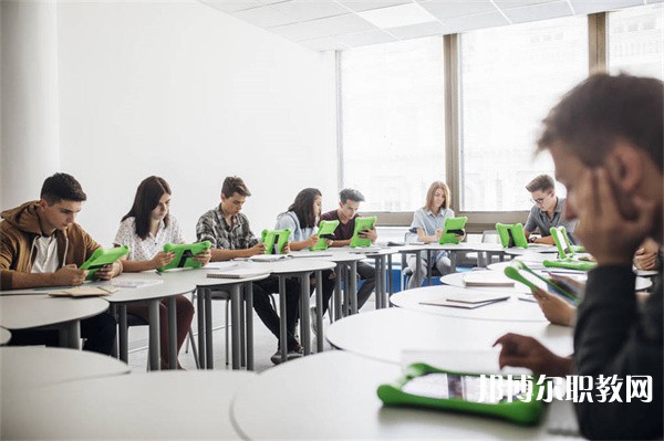 江蘇哪里的職業(yè)學(xué)校能讀建筑室內(nèi)設(shè)計(jì)專業(yè)