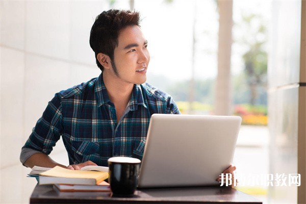 浙江哪里的職業(yè)中學能讀計算機網(wǎng)絡技術專業(yè)