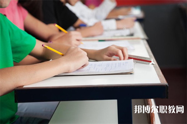 浙江哪里的技工學校能讀電梯工程技術專業(yè)專業(yè)
