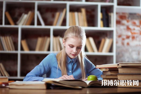 浙江哪里的中專學校能讀制藥技術專業(yè)