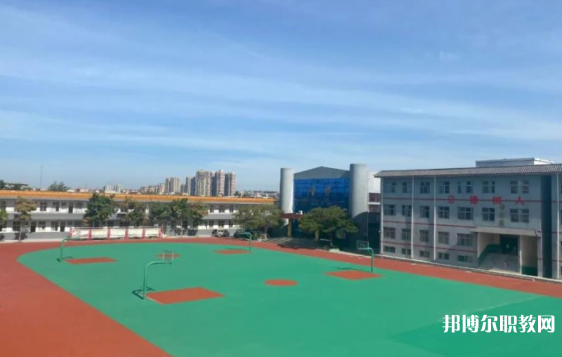 2023周口宛丘職業(yè)高中招生計(jì)劃 招生人數(shù)是多少(附要求、條件、對(duì)象)