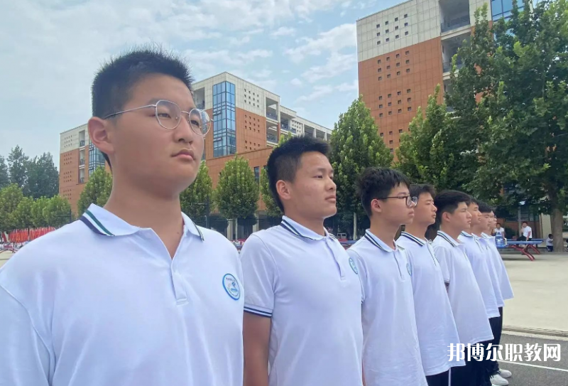 鄲城縣第二職業(yè)中等專(zhuān)業(yè)學(xué)校地址，乘車(chē)路線
