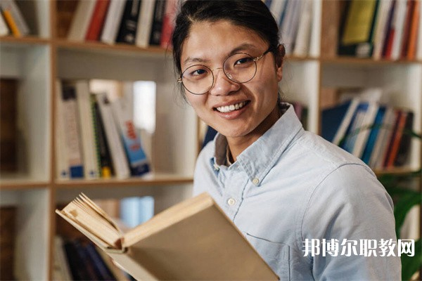 安徽哪里的中專學校能讀3D打印技術(shù)專業(yè)