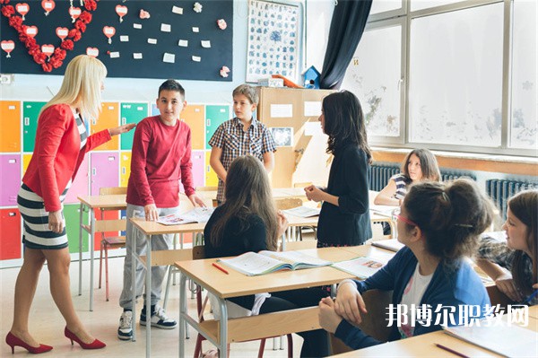 江西哪里的中職學校能讀生物技術制藥專業(yè)