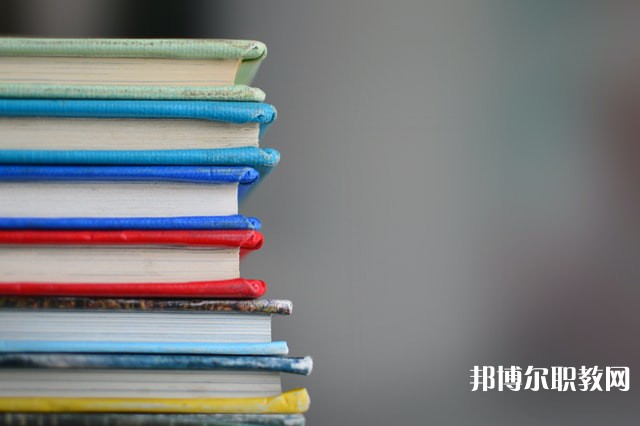 江西哪里的中專學(xué)校能讀幼兒教育(廈門嘉裕、吉的堡幼兒教育集團(tuán)就業(yè)班)專業(yè)