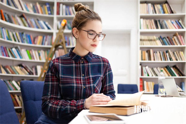 江西哪里的中職學校能讀書法專業(yè)