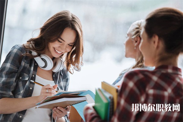 江西哪里的職業(yè)學(xué)校能讀社會工作專業(yè)