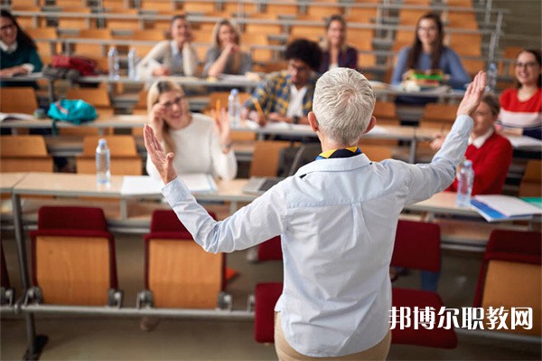 山東哪里的中專學校能讀影像與影視藝術專業(yè)