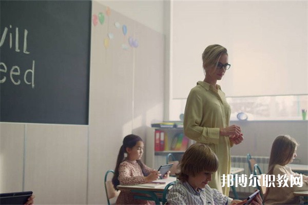 河南哪里的中專學校能讀動漫設計與制作專業(yè)