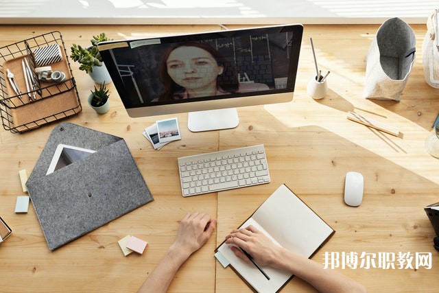 河南哪里的中專學(xué)校能讀無人機(jī)航測專業(yè)