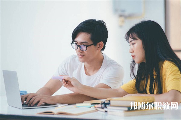河南哪里的中專學校能讀機械設計與制造專業(yè)
