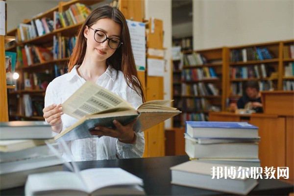 河南哪里的中專學校能讀農(nóng)產(chǎn)品保鮮與加工專業(yè)