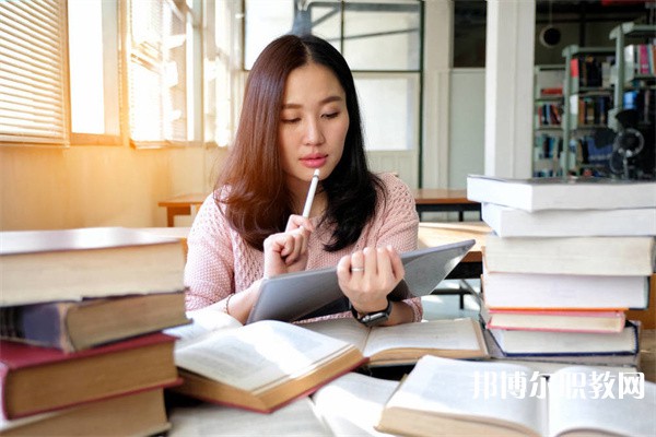 廣東哪里的中職學(xué)校能讀計(jì)算機(jī)網(wǎng)絡(luò)技術(shù)專(zhuān)業(yè)