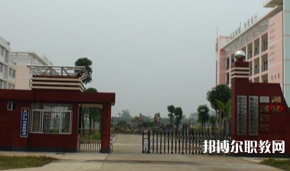 隆安縣中等職業(yè)技術(shù)學(xué)校怎么樣、好不好