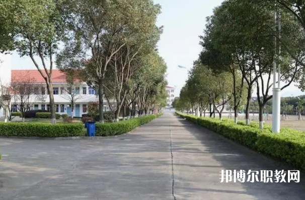 2024陽朔縣中等職業(yè)技術(shù)學(xué)校招生計劃 招生人數(shù)是多少(附要求、條件、對象)