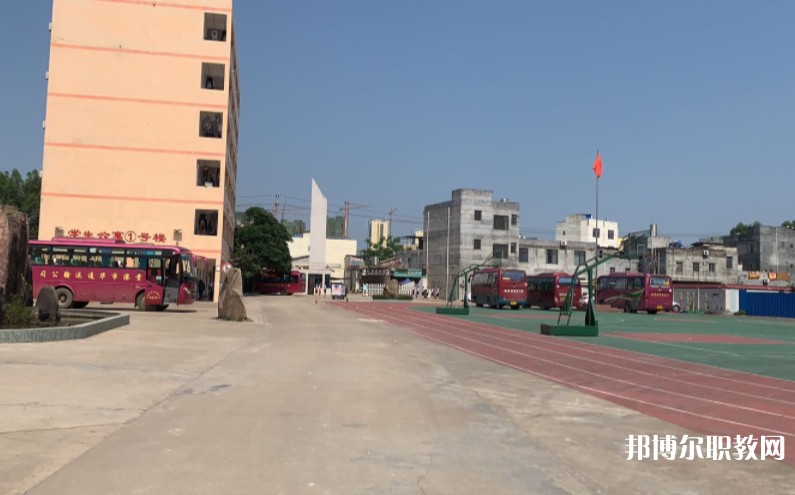 貴港市民族職業(yè)技術(shù)學(xué)校怎么樣、好不好