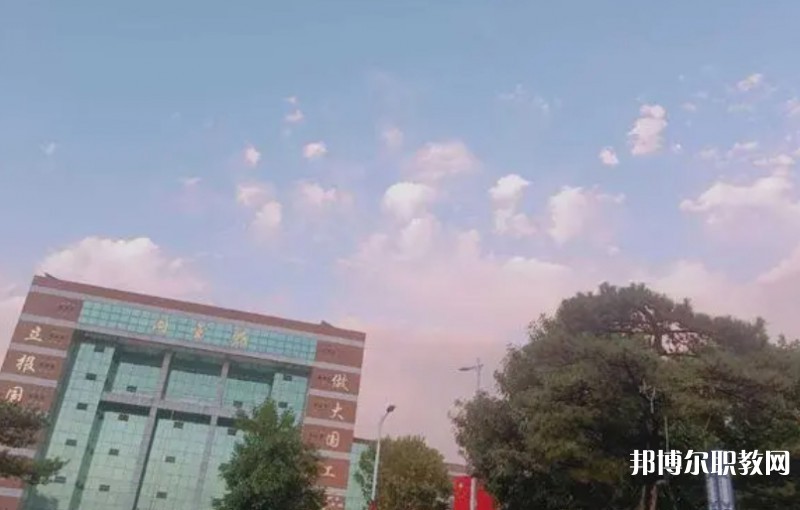 2024萊蕪航空中等專業(yè)學(xué)校招生計劃 招生人數(shù)是多少(附要求、條件、對象)