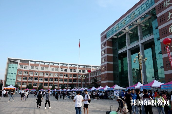 萊蕪航空中等專業(yè)學校怎么樣、好不好