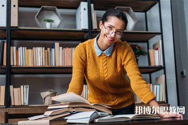 四川哪里的職業(yè)學校能讀數(shù)控技術專業(yè)