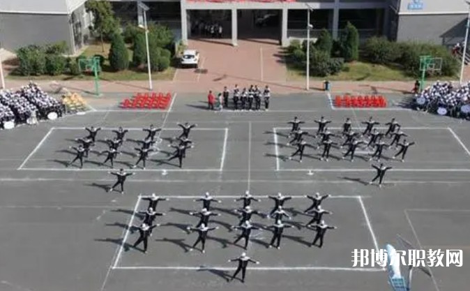 鞍山市交通運(yùn)輸學(xué)校怎么樣、好不好