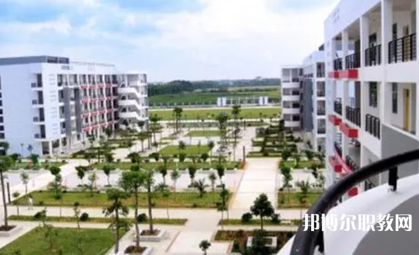 2024本溪市衛(wèi)生學(xué)校招生計劃 招生人數(shù)是多少(附要求、條件、對象)