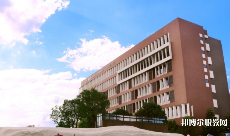 2024廣東酒店管理職業(yè)技術(shù)學(xué)院中職部招生計(jì)劃 招生人數(shù)是多少(附要求、條件、對(duì)象)