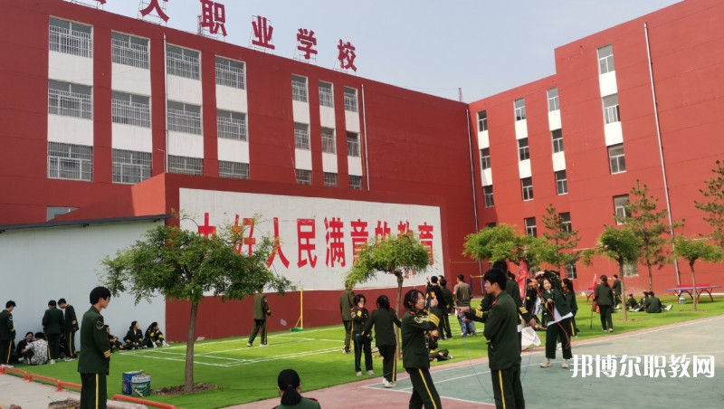 呂梁宏大職業(yè)學(xué)校地址，乘車路線